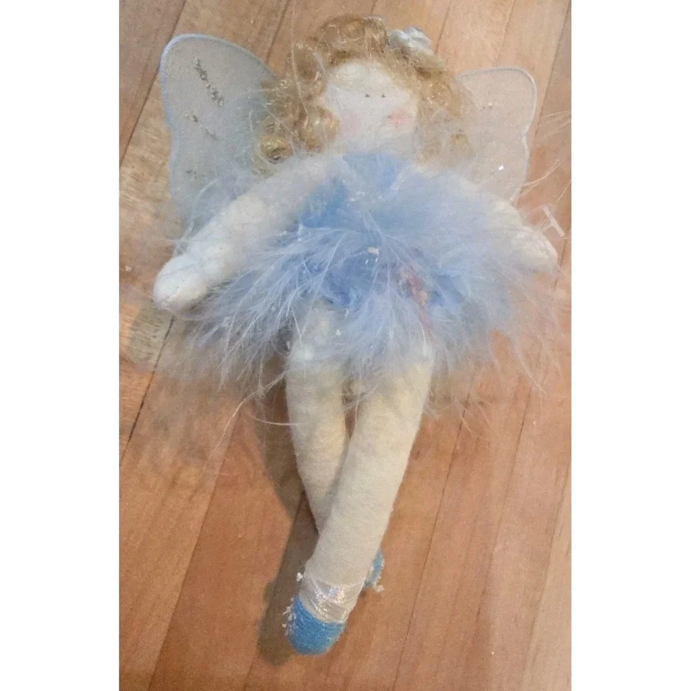 Lot Of 6 Set of 2 Porcelain Fairy VTG, 2 Glitter Ballerina, 2 Feather Ornaments‎